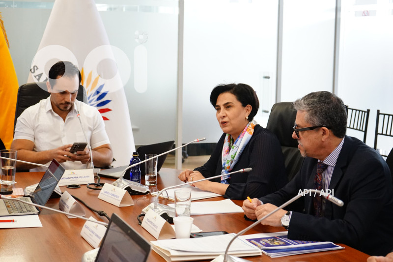 CANCILLER GABRIELA SOMMERFELD EN ASAMBLEA