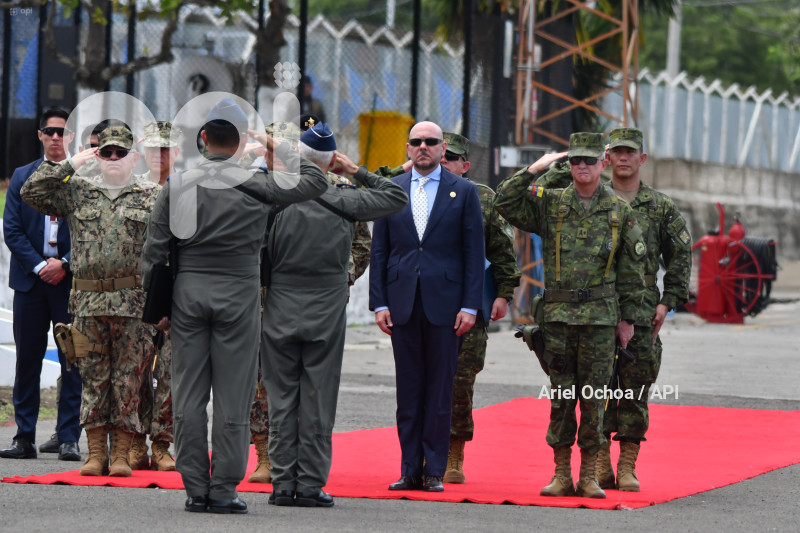 MANTA-CEREMONIA-CENEPA-AVIACION