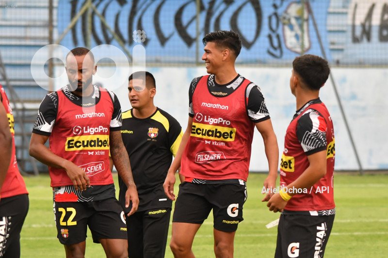 FBL-LIGAPRO-MANTA-BARCELONA
