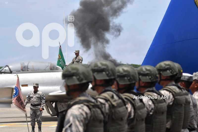 MANTA-CEREMONIA-CENEPA-AVIACION