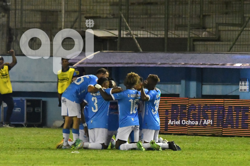 FBL-LIGAPRO-MANTA-BARCELONA