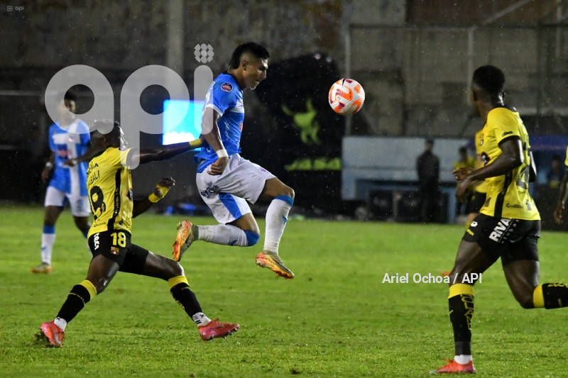 FBL-LIGAPRO-MANTA-BARCELONA