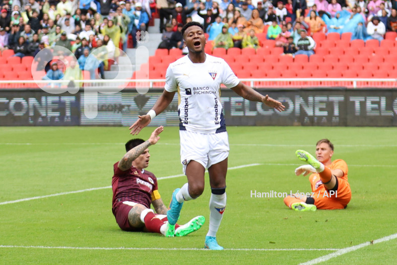 FBL LIGAPRO LDU VS  VINOTINTO