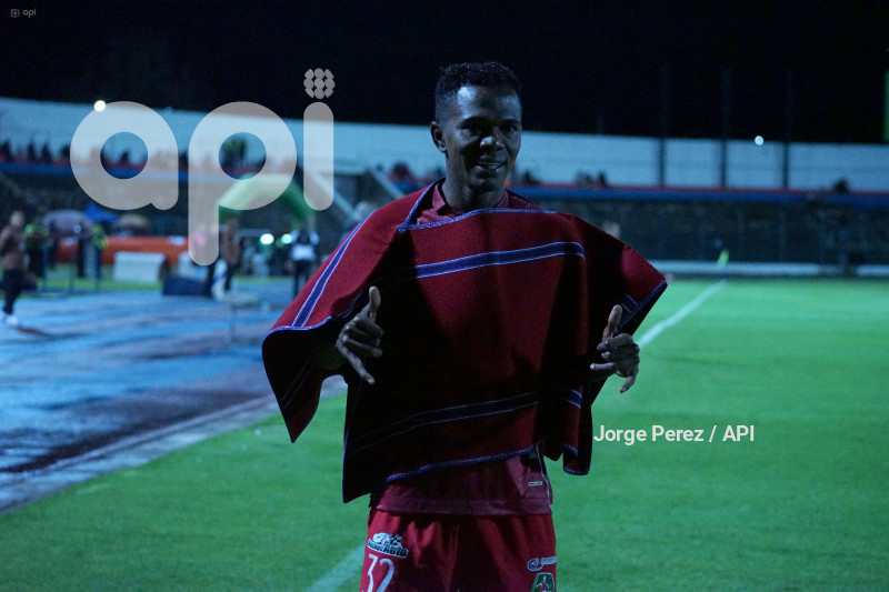 FBL LIGA PRO MUSHUC RUNA DELFIN