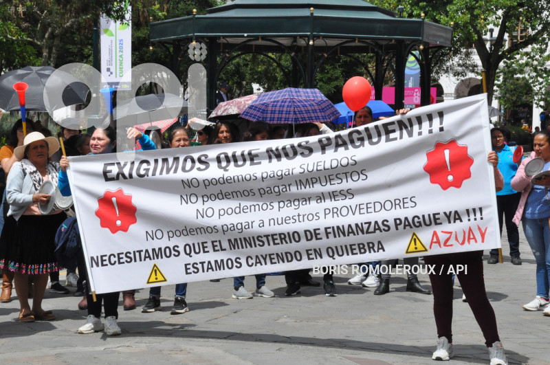 CUENCA-PROTESTA-PROVEEDORES CONTRA GOBIERNO