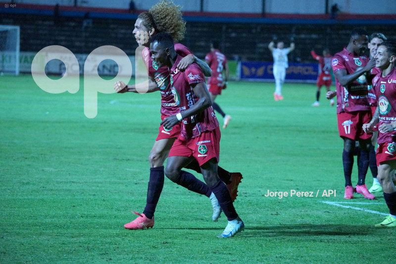 FBL LIGA PRO MUSHUC RUNA DELFIN