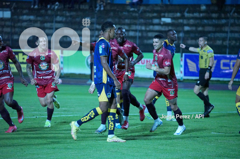 FBL LIGA PRO MUSHUC RUNA DELFIN