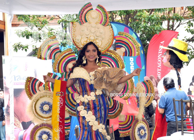 CUENCA-LANZAMIENTO AGENDA DE CARNAVAL