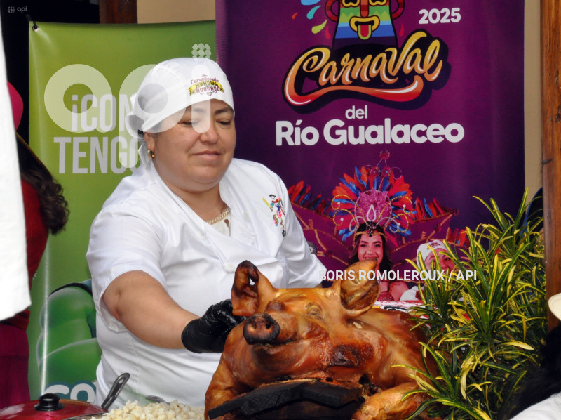 CUENCA-LANZAMIENTO AGENDA DE CARNAVAL