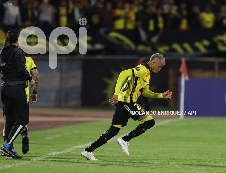 FBL COPA LIBERTADORES NACIONAL VS BARCELONA