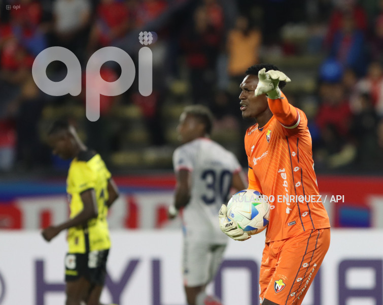 FBL COPA LIBERTADORES NACIONAL VS BARCELONA