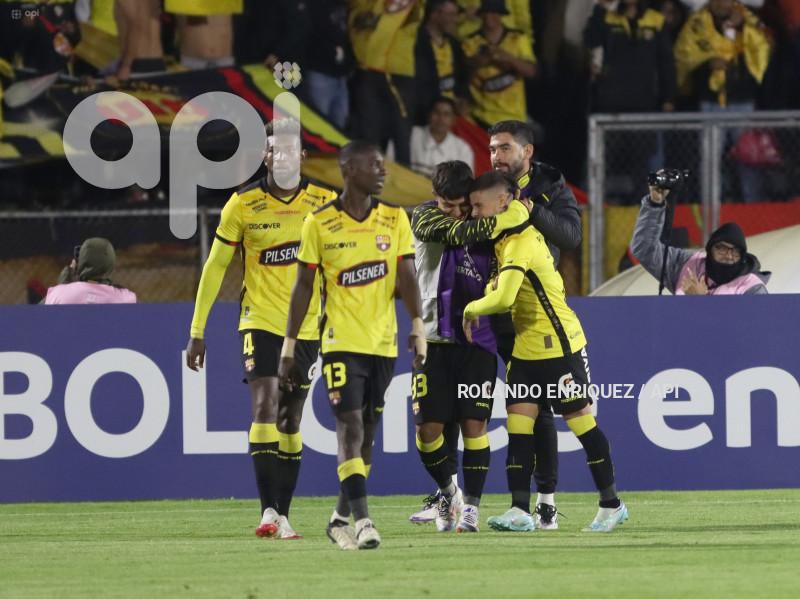 FBL COPA LIBERTADORES NACIONAL VS BARCELONA