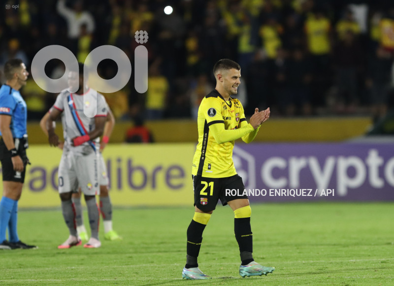 FBL COPA LIBERTADORES NACIONAL VS BARCELONA