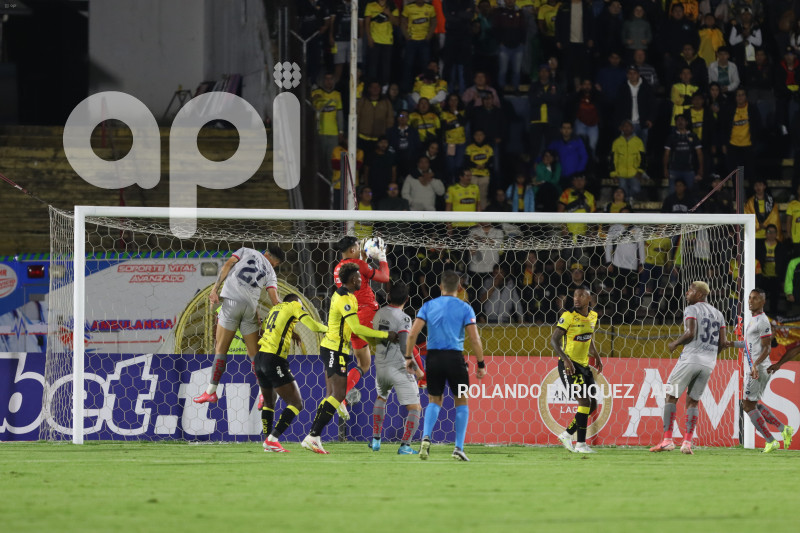 FBL COPA LIBERTADORES NACIONAL VS BARCELONA