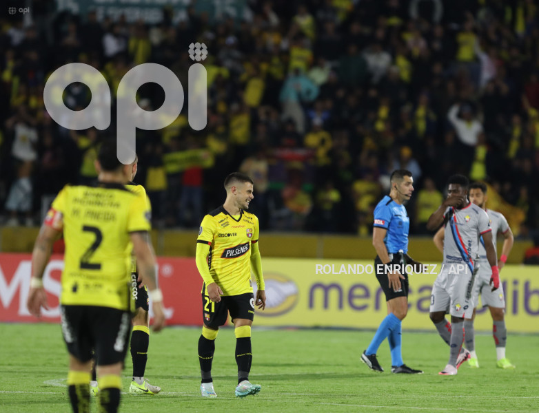 FBL COPA LIBERTADORES NACIONAL VS BARCELONA