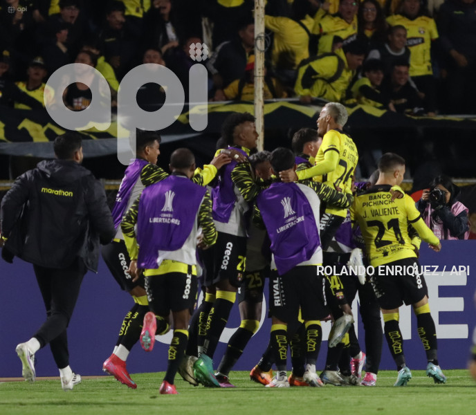 FBL COPA LIBERTADORES NACIONAL VS BARCELONA