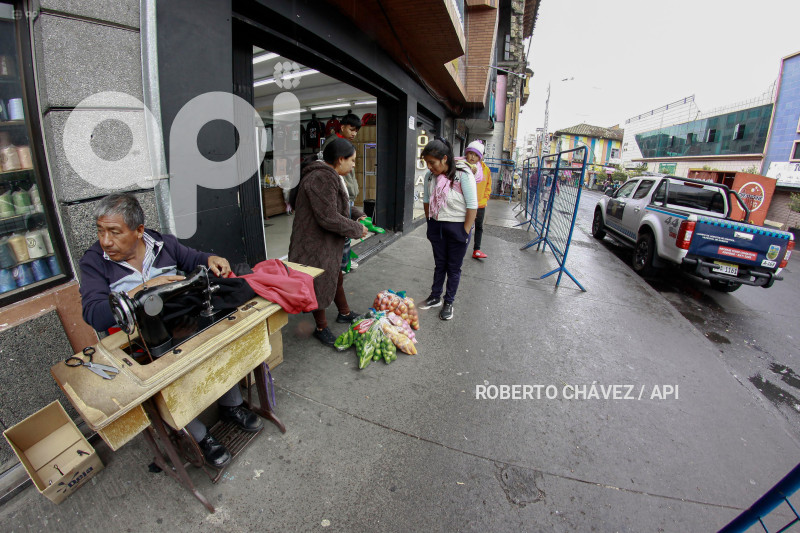 OPERATIVO VENTAS AMBULANTES AMBATO