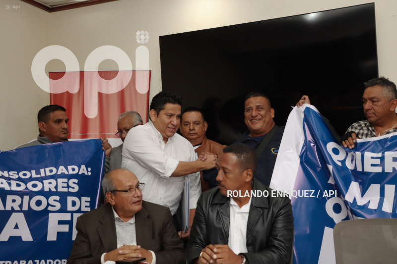 TRABAJADORES CNEL EP
