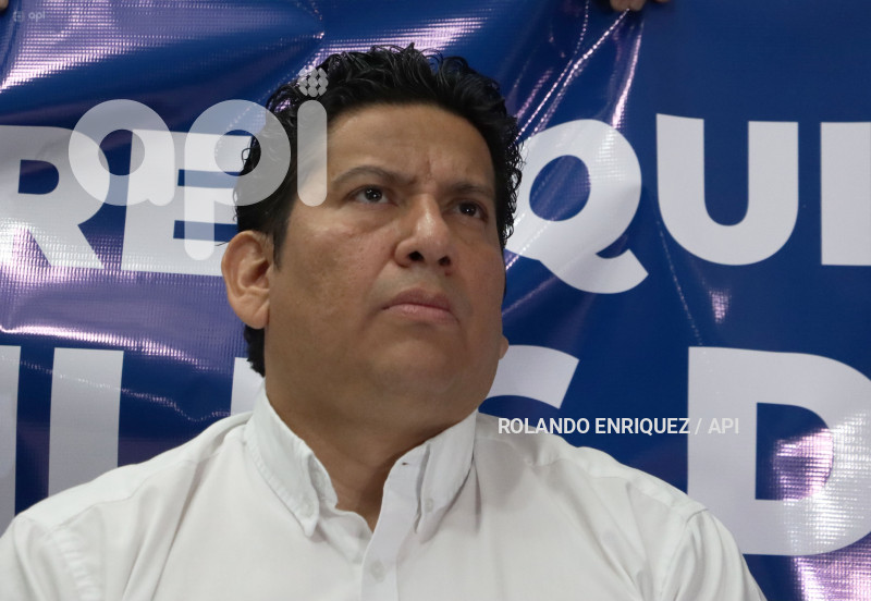 TRABAJADORES CNEL EP
