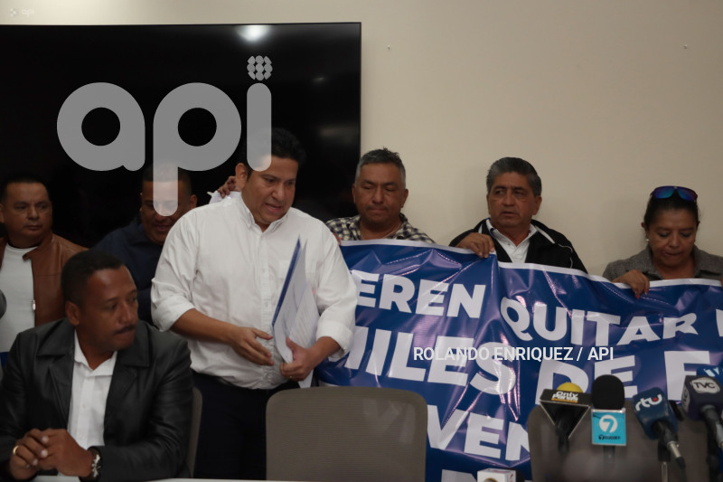 TRABAJADORES CNEL EP