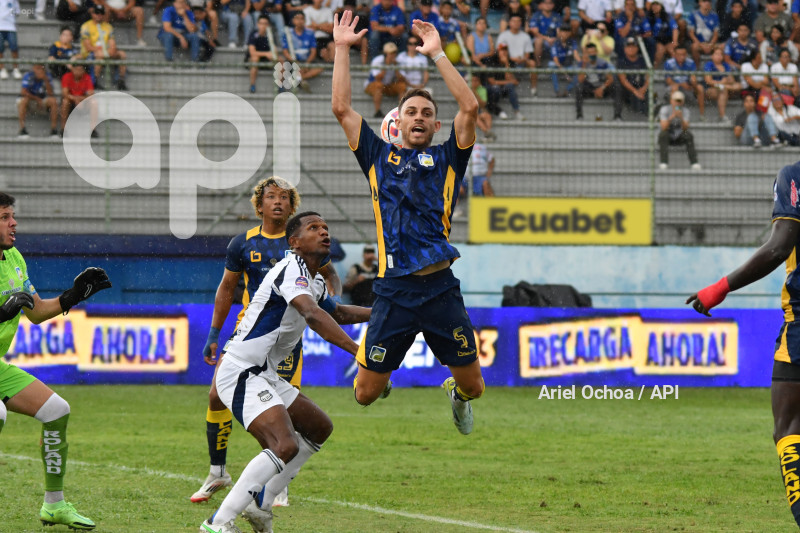 FBL-LIGAPRO-DELFIN-EMELEC