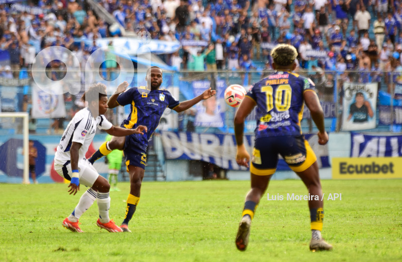 FBL-LIGAPRO-DELFIN-EMELEC