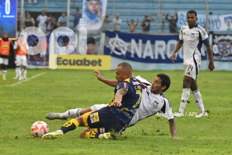 FBL-LIGAPRO-DELFIN-EMELEC