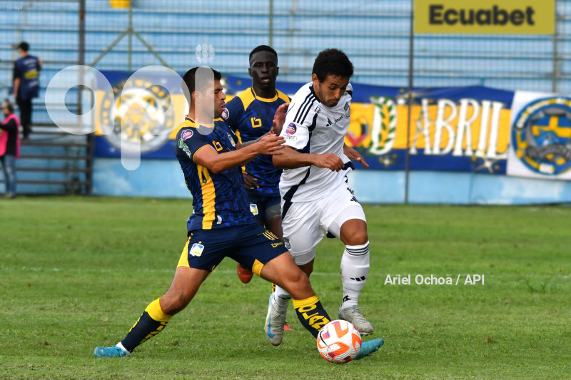 FBL-LIGAPRO-DELFIN-EMELEC
