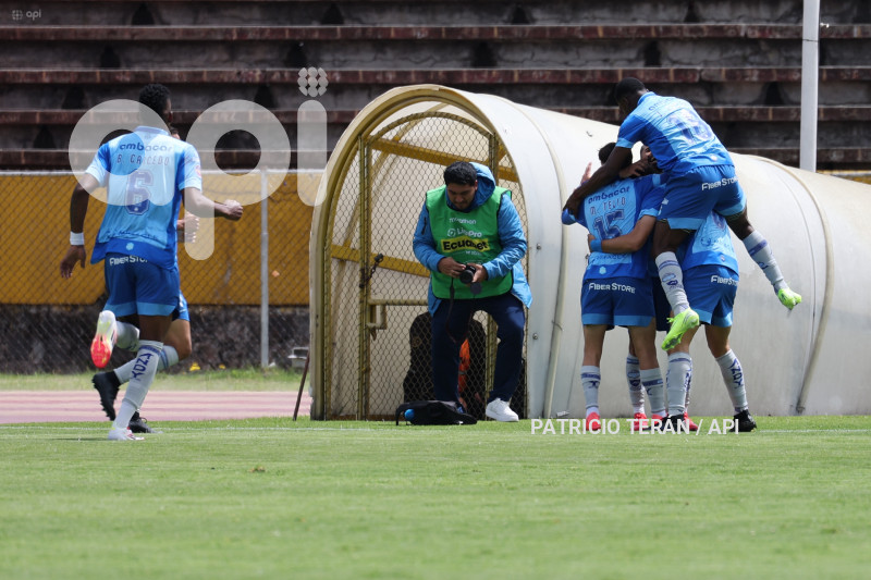 FBL LIGA PRO VINO TINTO VS MACARA