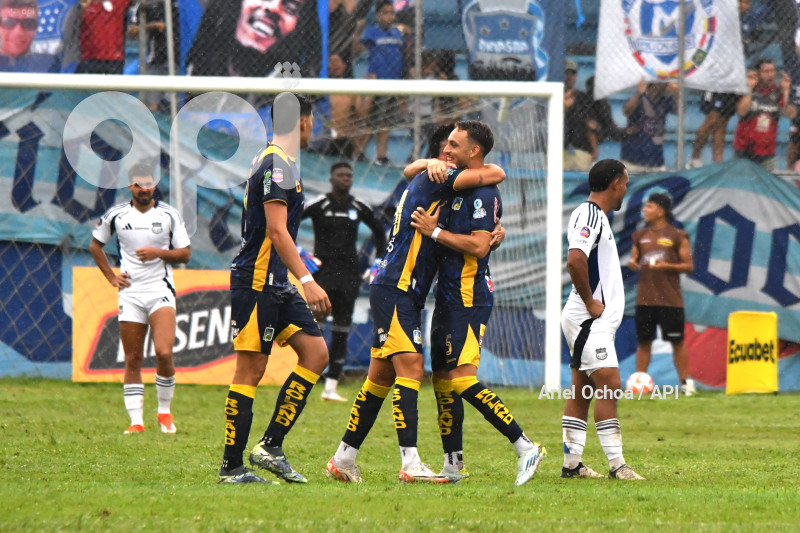 FBL-LIGAPRO-DELFIN-EMELEC