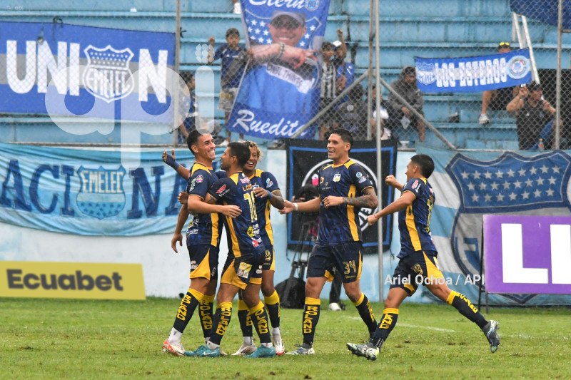 FBL-LIGAPRO-DELFIN-EMELEC