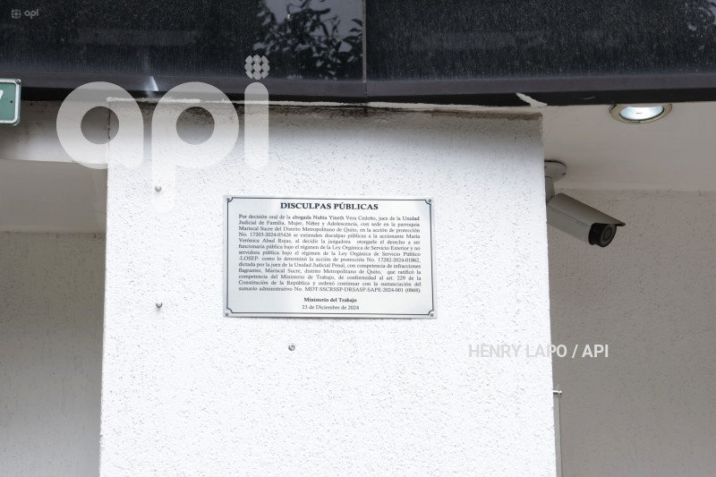 NUEVA PLACA DISCULPAS PUBLICAS ABAD