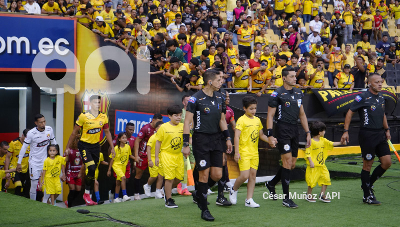 FBL-LIGAPRO-BARCELONA-MUSHUC RUNA