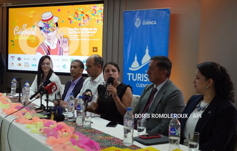 CUENCA-PRESENTACION COMPADRES DE CARNAVAL