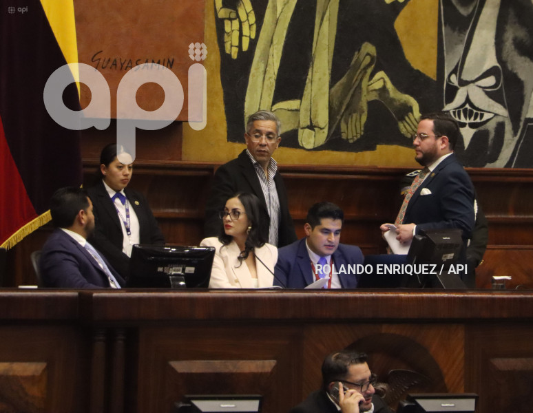 PLENO ASAMBLEA BASES MILITARES