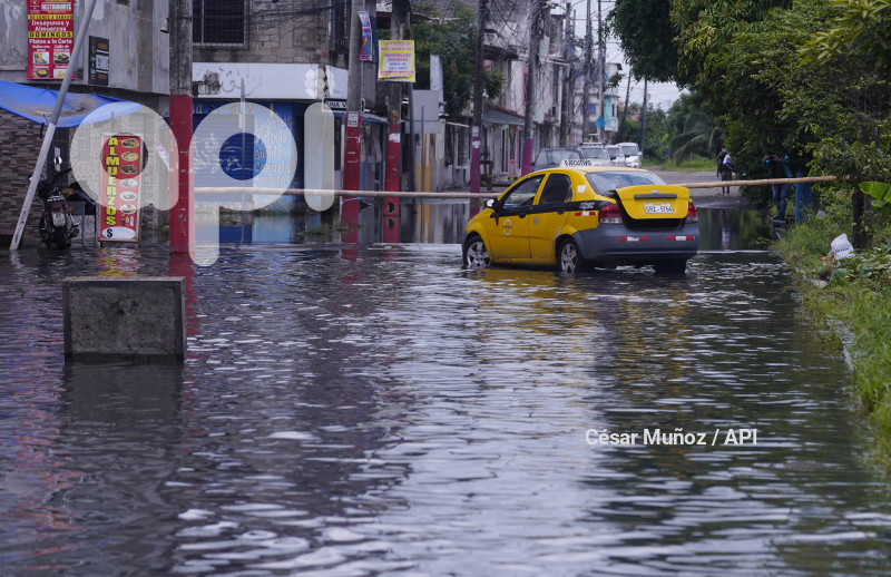 GYE-ESTRAGOS LLUVIAS DURAN