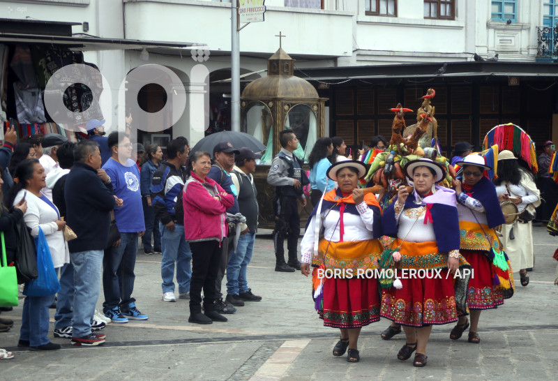 CUENCA-PRESENTACION AGENDA CARNAVAL-CAÑAR