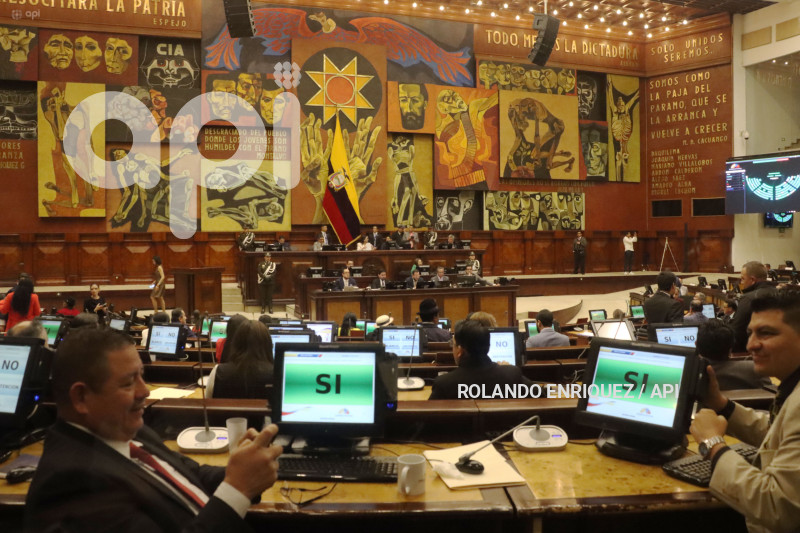 PLENO ASAMBLEA BASES MILITARES