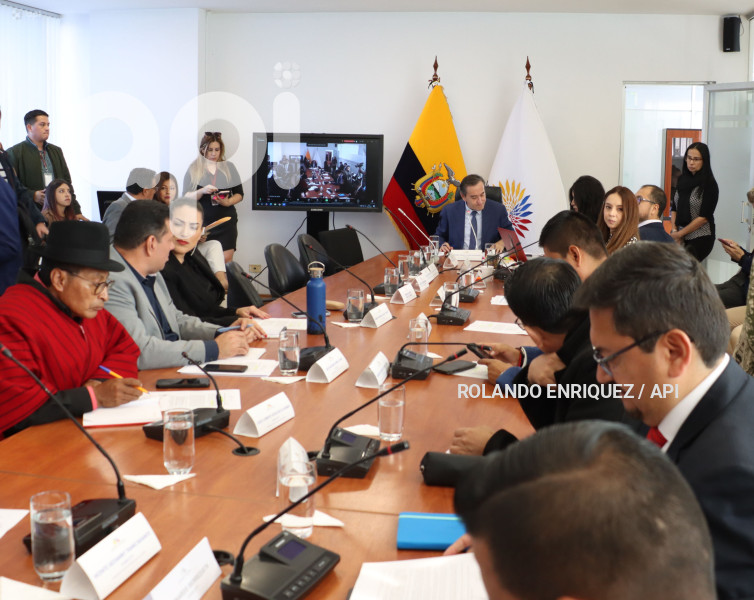 PETRONOBOA COMISION JUSTICIA