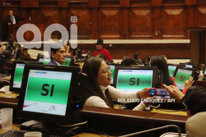 PLENO ASAMBLEA BASES MILITARES