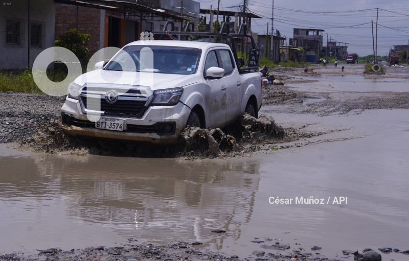 GYE-ESTRAGOS LLUVIAS DURAN