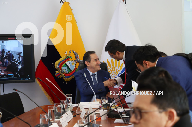 PETRONOBOA COMISION JUSTICIA