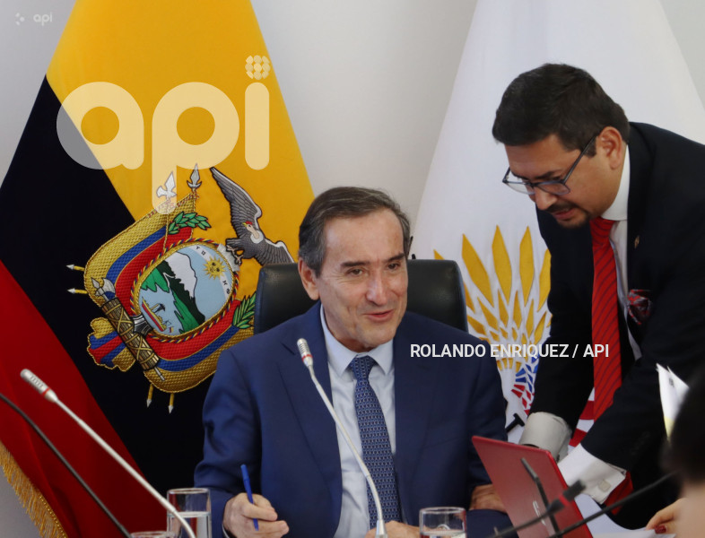 PETRONOBOA COMISION JUSTICIA