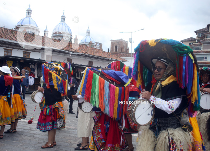 CUENCA-PRESENTACION AGENDA CARNAVAL-CAÑAR