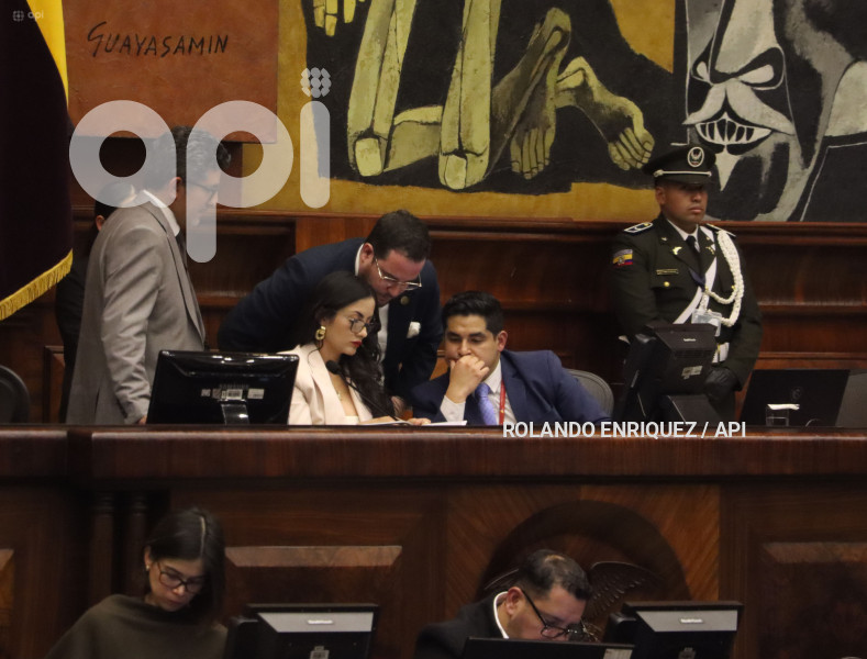 PLENO ASAMBLEA BASES MILITARES