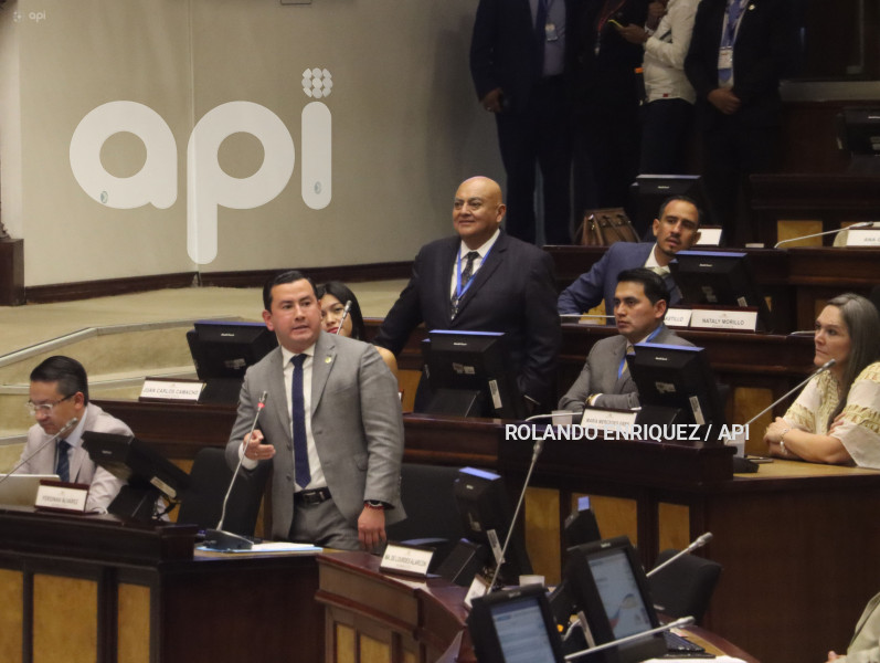 PLENO ASAMBLEA BASES MILITARES