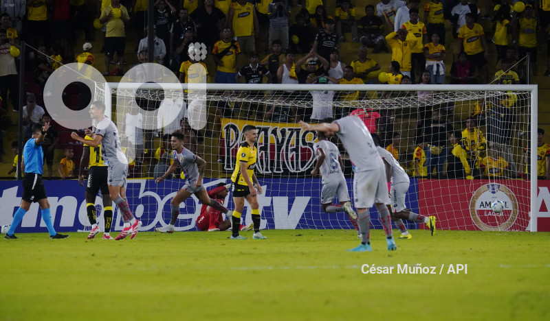 FBL-LIBERTADORES-BARCELONA-NACIONAL
