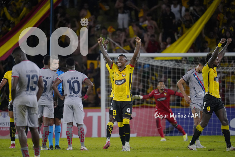 FBL-LIBERTADORES-BARCELONA-NACIONAL