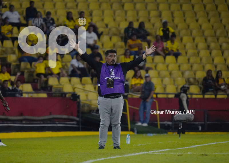 FBL-LIBERTADORES-BARCELONA-NACIONAL