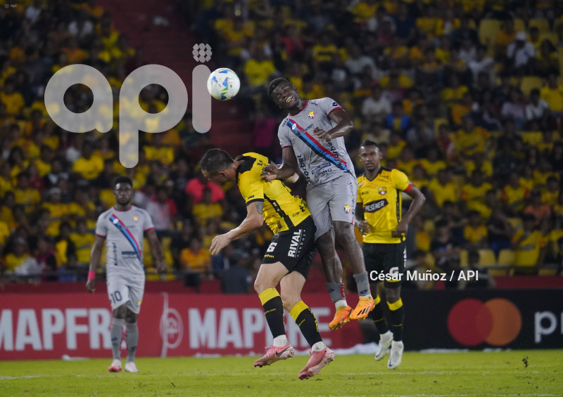 FBL-LIBERTADORES-BARCELONA-NACIONAL